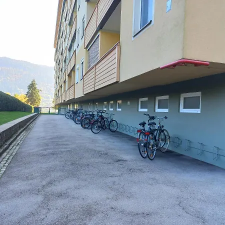 Markus Haus Kmb Seeappartement Ossiacher See Mit Direktem Seezugang, Hallenbad, Skiarena Gerlitzen Daire *