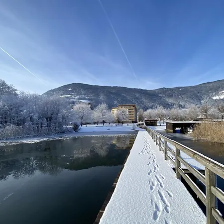 Daire Markus Haus Kmb Seeappartement Ossiacher See Mit Direktem Seezugang, Hallenbad, Skiarena Gerlitzen
